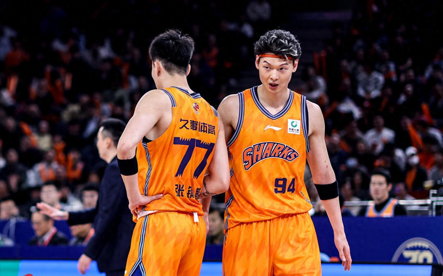 开云下载-离不开周琦！北京水货中锋4中0，差点接班易建联，顶薪还剩1年