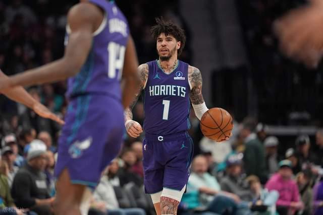 最多领先50分!8人上双打爆东部劲旅!4号秀再创三分球新纪录