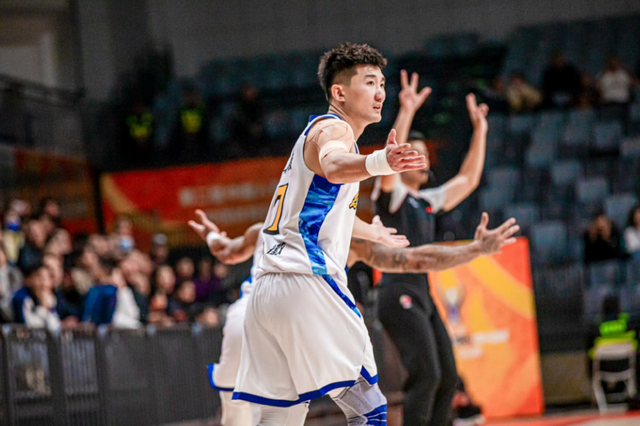 开云平台-浙江广厦拒绝爆冷！全力淘汰吉林男篮，孙铭徽爆发，央视直播